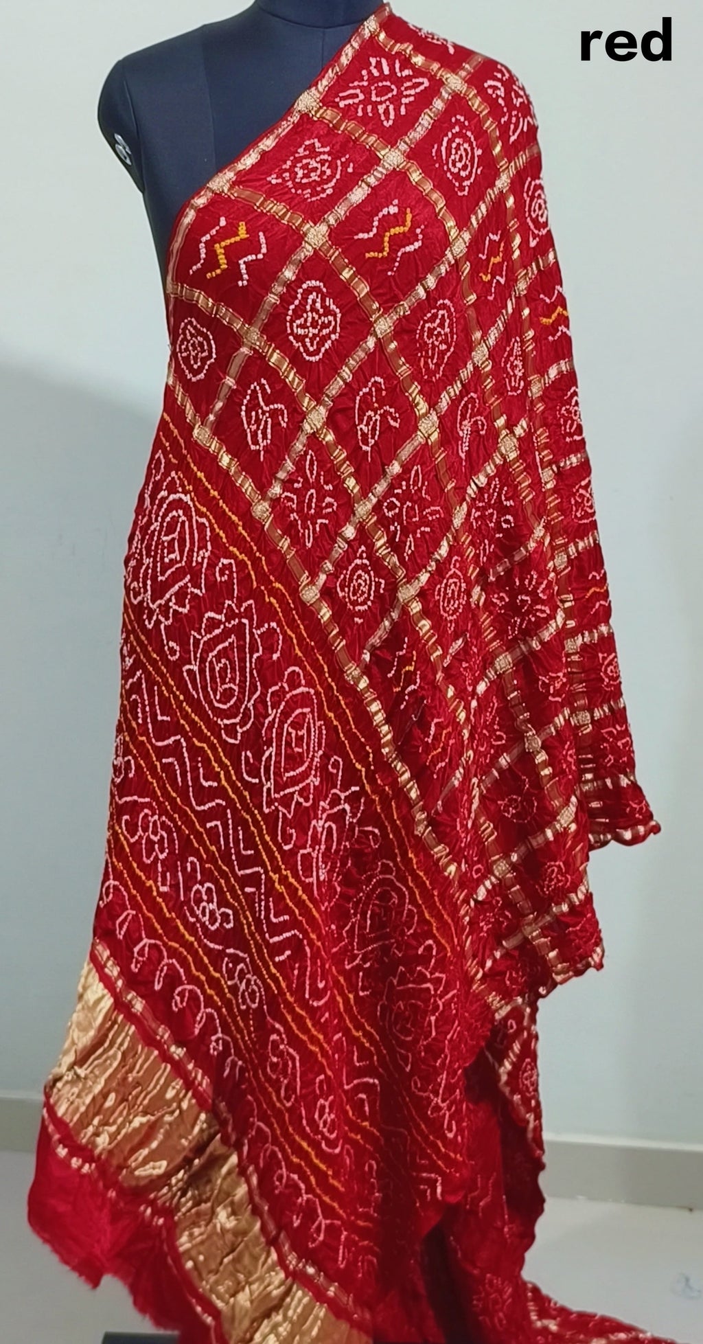 Pure Gajji silk Gharchola Bhandini saree