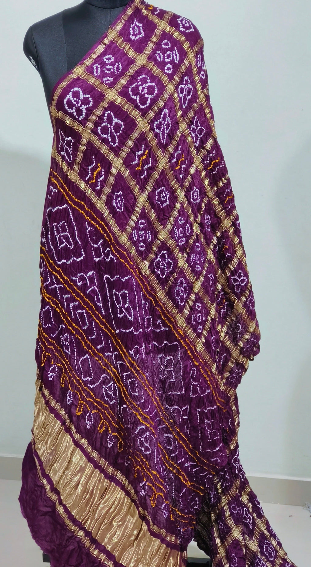 Pure Gajji silk Gharchola Bhandini saree
